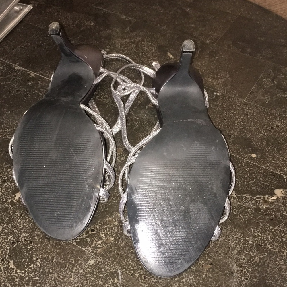 Shoes - Picture 6 of 6